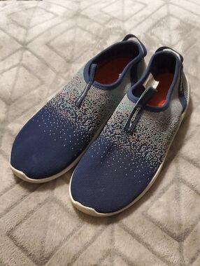 Speedo Surfknit Pro water shoes Womens 8